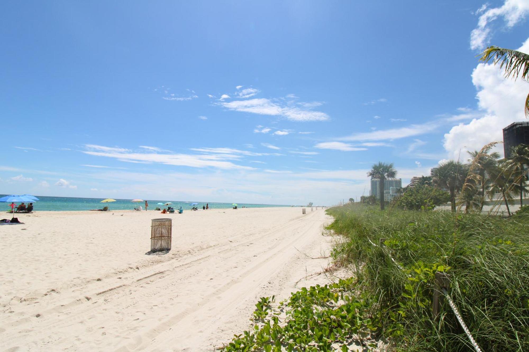 Castle 835 Oceanview Studio On Beach With Pool, Gym, Bars, And Free Parking Vila Miami Beach Exterior foto